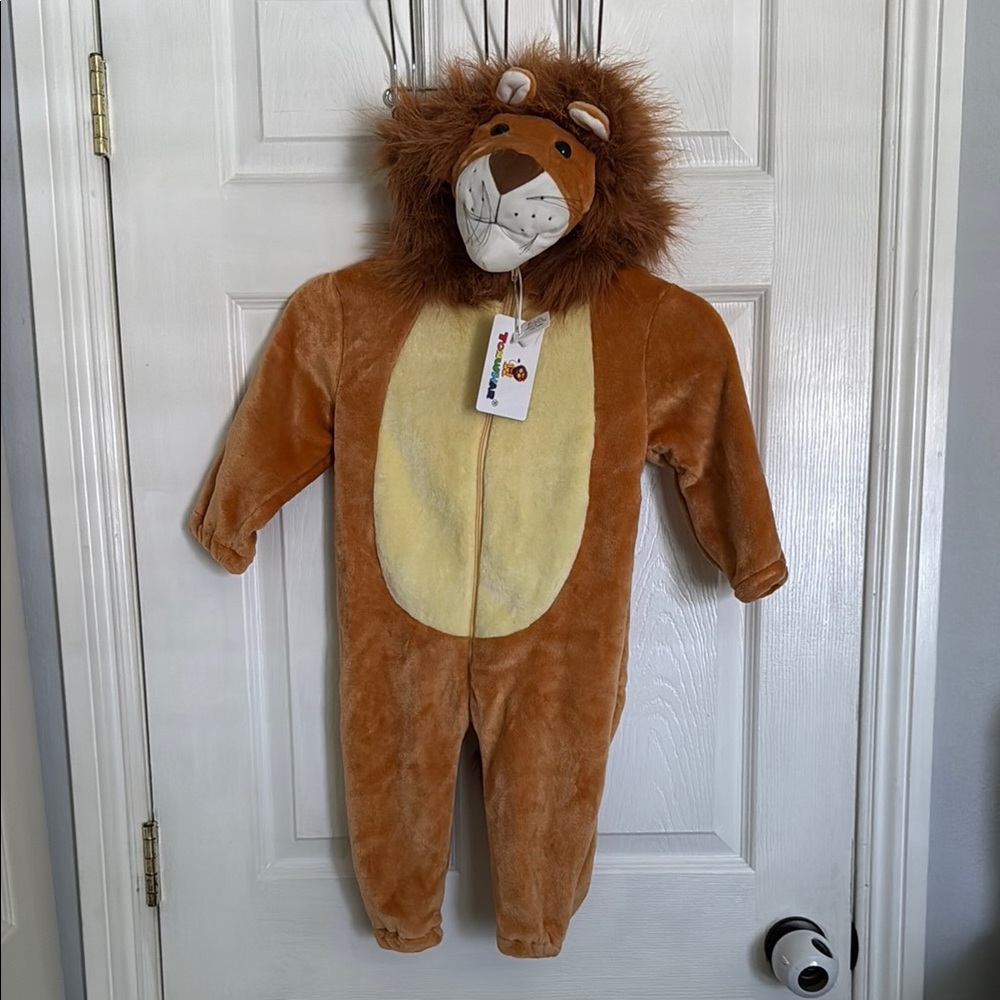 Adorable Lion Costume for Kids - Brown and Cream